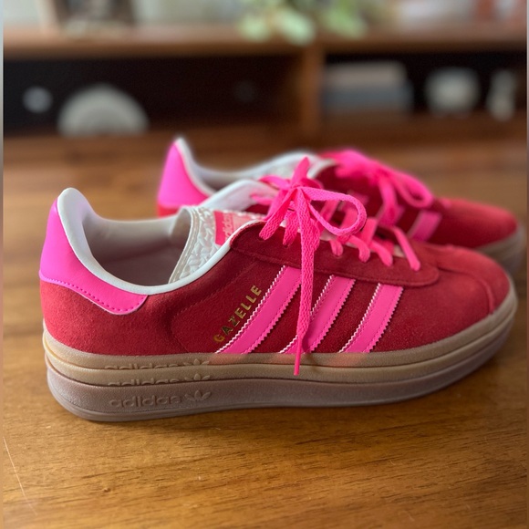 Adidas Gazelle Bold Women’s Size 11 Red & Pink - Picture 1 of 15